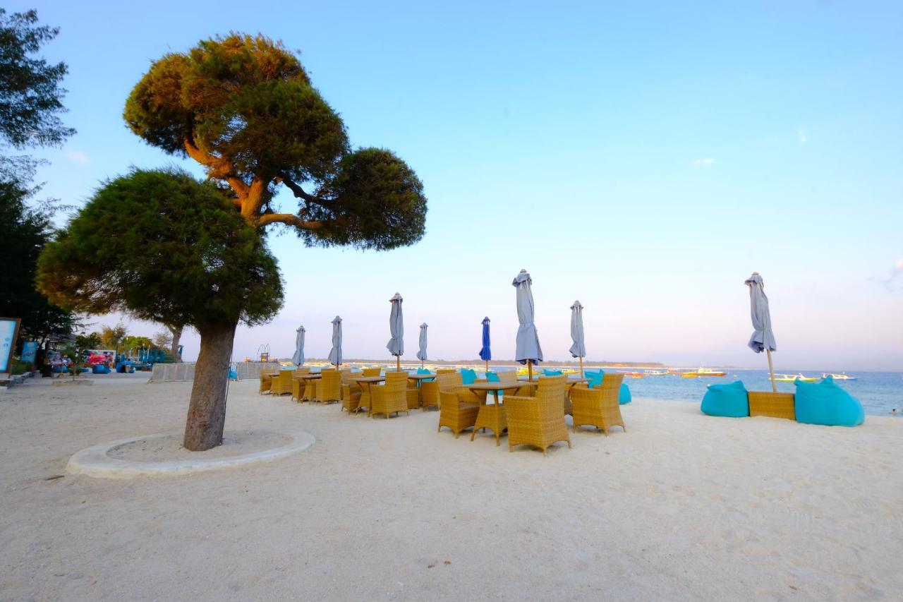 Oyo 1425 Beach Wind Bungalows Τζίλι Τραγουανγκάν Εξωτερικό φωτογραφία